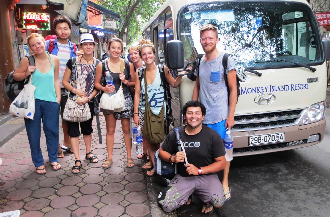 Hanoi Massive Hostel Екстер'єр фото